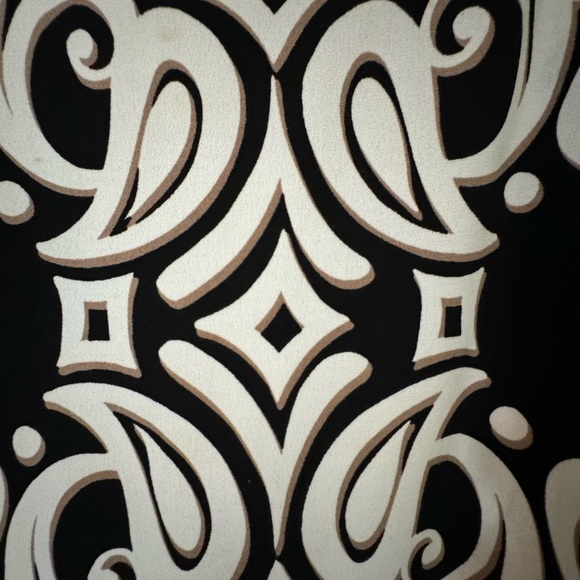 Cache cold shoulder dress/tunic - Picture 2 of 6